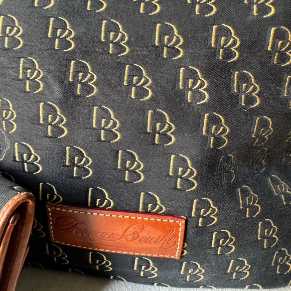 Dooney & Bourke purse and wallet - Picture 3 of 12
